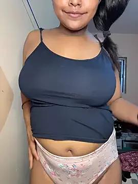 pumpumrani from StripChat
