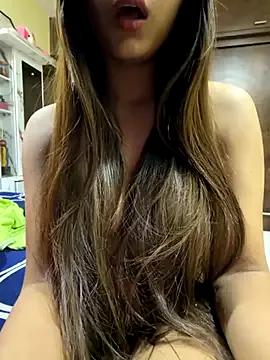 Queen_Shanuu from StripChat