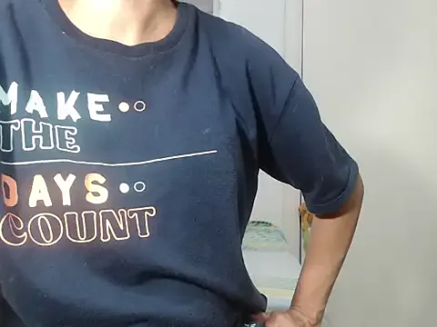 Renata_Rivas — completely naked