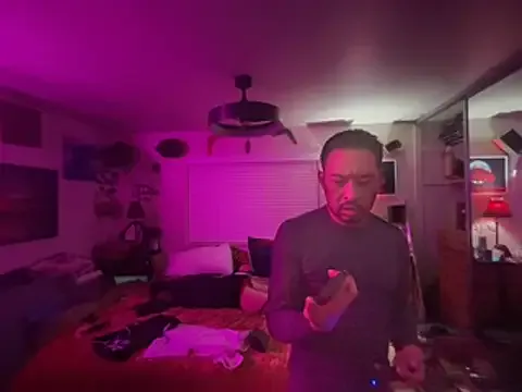 StripChat RiverTM is Freechat RiverTM — BEGG 4 MORE