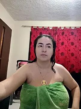 Checkout Rosahills, she wants to masturbate for you rosahills from StripChat