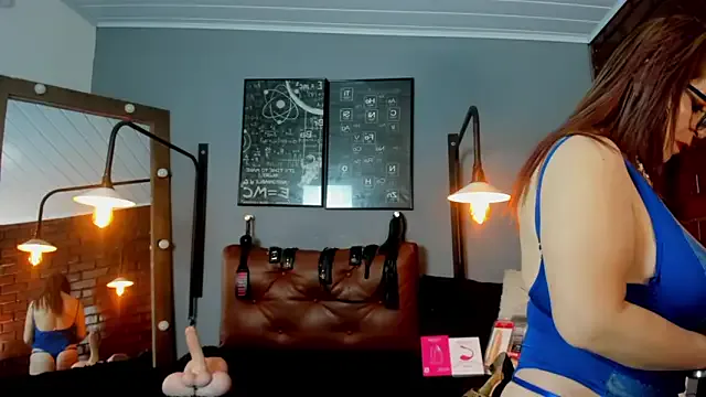 Samantha_mature56 — Get naked + oil body+ 10 sec control