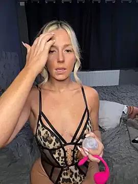 sammie-99 from StripChat