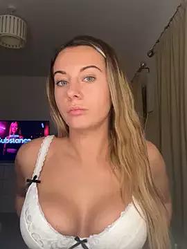 Scarlettroseeee from StripChat