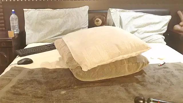 Watch 23 years old sexybigasss from StripChat sexybigasss from StripChat