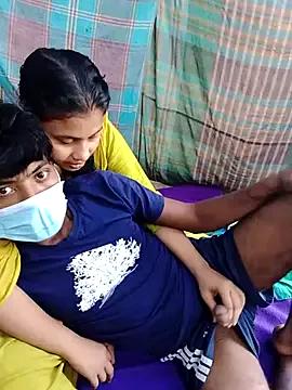 Discover StripChat's Sexylive1100 sexylive1100 from StripChat