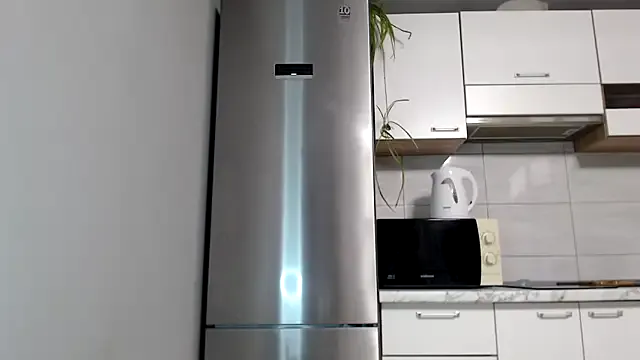 SierraSky_ — Take off top/cover hands