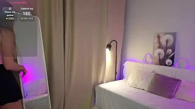 SmolCutie — DRESS OFF