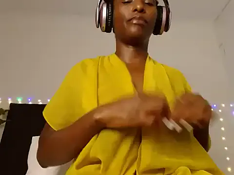 StripChat SoftRosee is Freechat SoftRosee — MAKE ME FEEL LIKE YOUR DREAM GIRL.