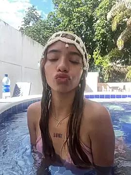 Discover Sophia_Queen03, she wants to masturbate for you Sophia_Queen03 from StripChat