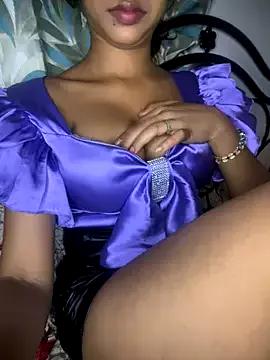 STRIP_GLOW from StripChat