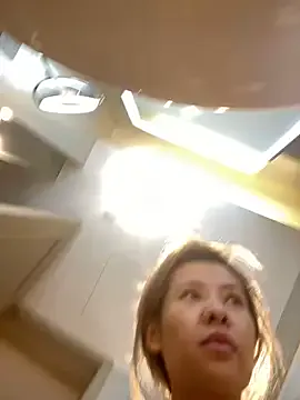 Sunflower-77 — Freechat on StripChat