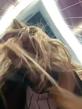 Sweet___Emily from StripChat