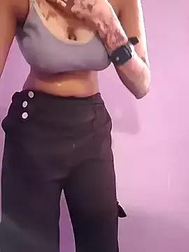 sweet_simmi from StripChat