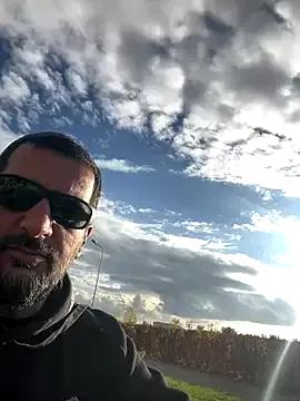 TigerOne19 from StripChat