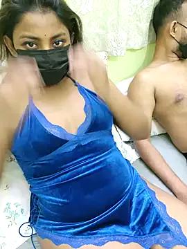Discover hot slut Trending_Couple Trending_Couple from StripChat