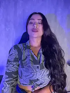 Valentinne_z — I want to see your tits