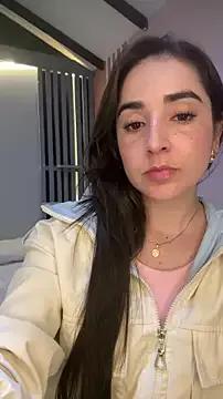 Admire sexy camwhore Vicky-Andrade Vicky-Andrade from StripChat