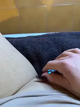 Wet-Pussycat — Sono al bar