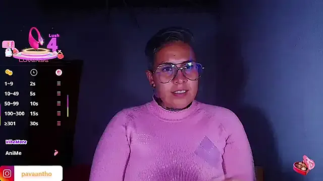 Yessi_rousse — stripping+sucking tits+fingering pussy