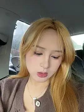 yuki_june from StripChat